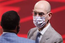 开云体育登录-绿军内讧升级，波波维奇紧急开会商讨解决方案