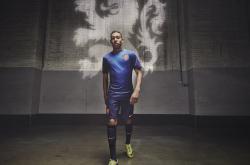 开云足球直播-鹰击长空，米切尔独舞北境—当统治级数据遇上吉林铁血