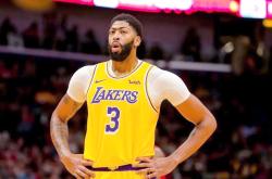 开云体育官方网站-关于湖人队长表态将率队夺得总冠军，斗志昂扬的信息