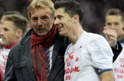 开云体育下载-关于波兰队长呼吁全力以赴：欧预赛竞争异常激烈的信息