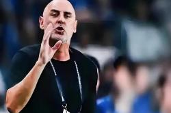 开云体育在线-斯图加特俱乐部新锐球员出色，赢得主教练青睐的简单介绍