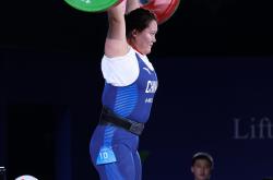 开云体育登录-关于举重赛场底气十足，中国举重队锲而不舍的信息