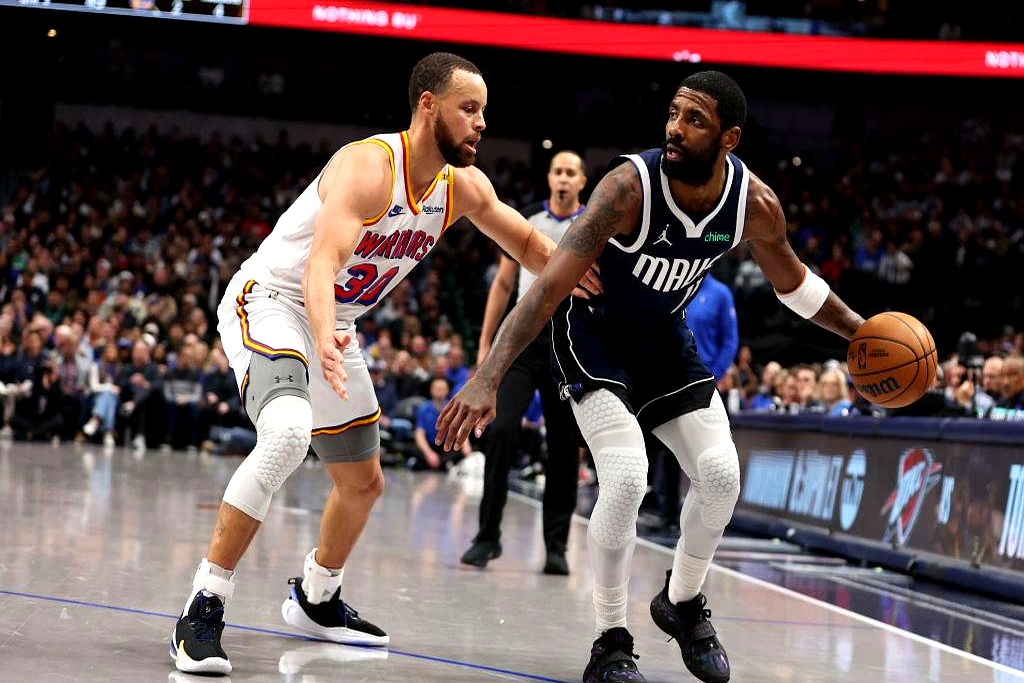 独行侠实现惊艳逆转，战胜小牛领先对手