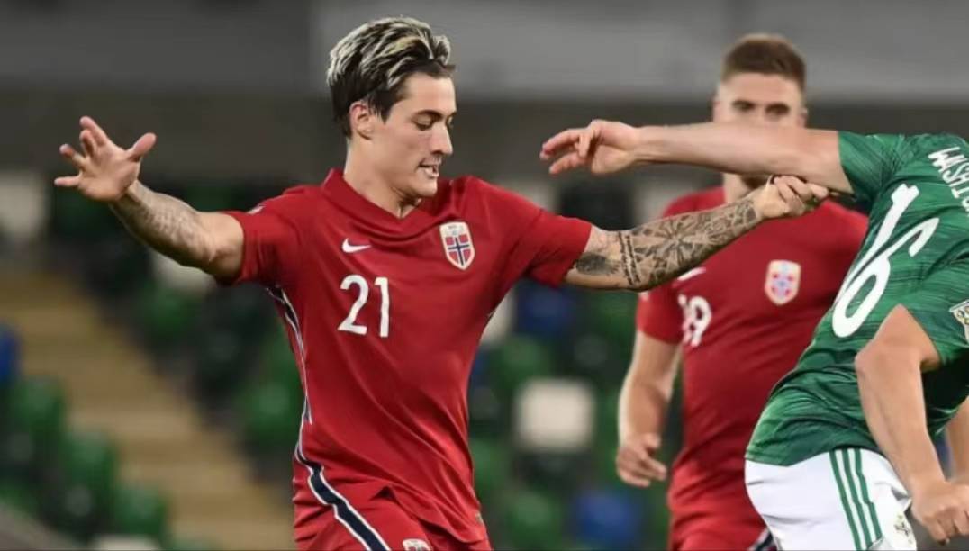 捷克阻击荷兰晋级欧洲杯四强