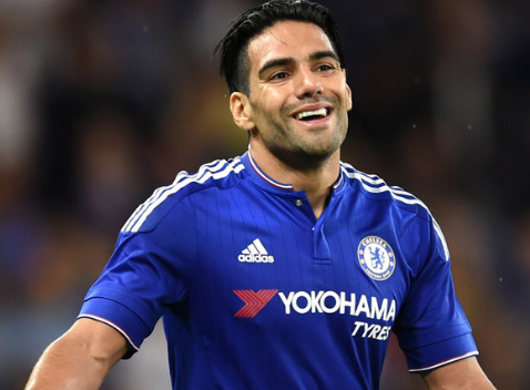 佛罗伦萨不敌那不勒斯，法尔考取得关键进球的简单介绍