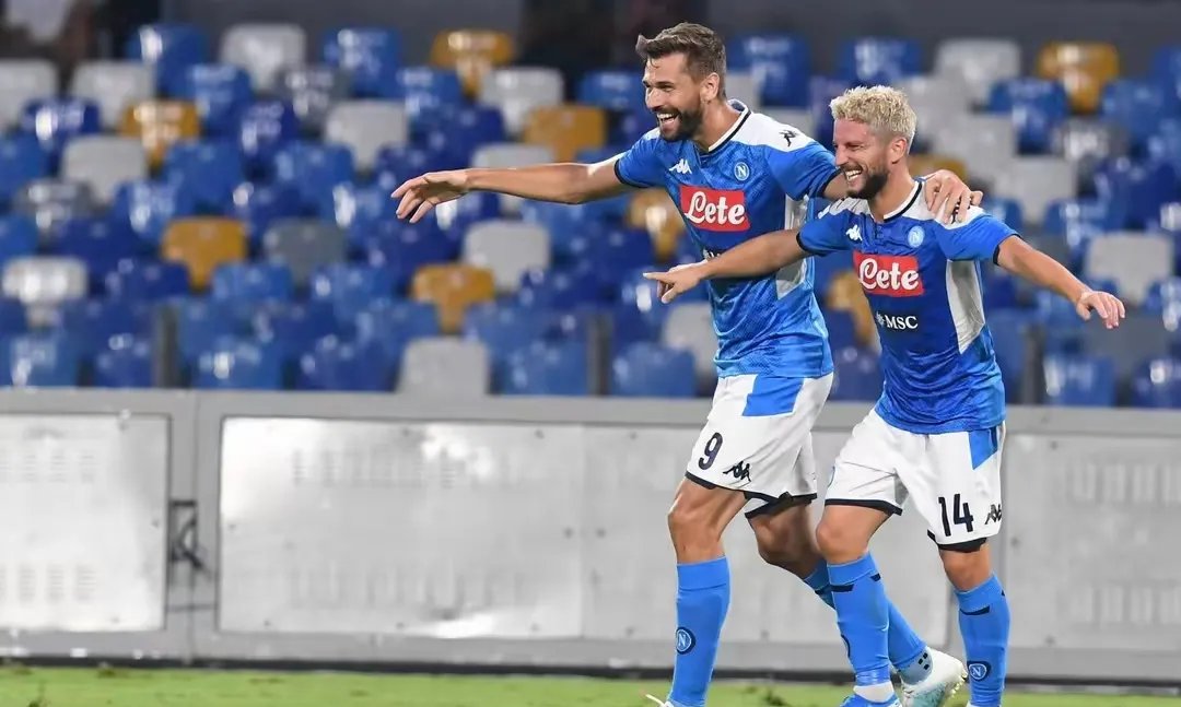 包含那不勒斯主场大胜,保住争冠希望的词条 包含那不勒斯主场大胜,保住争冠希望的词条