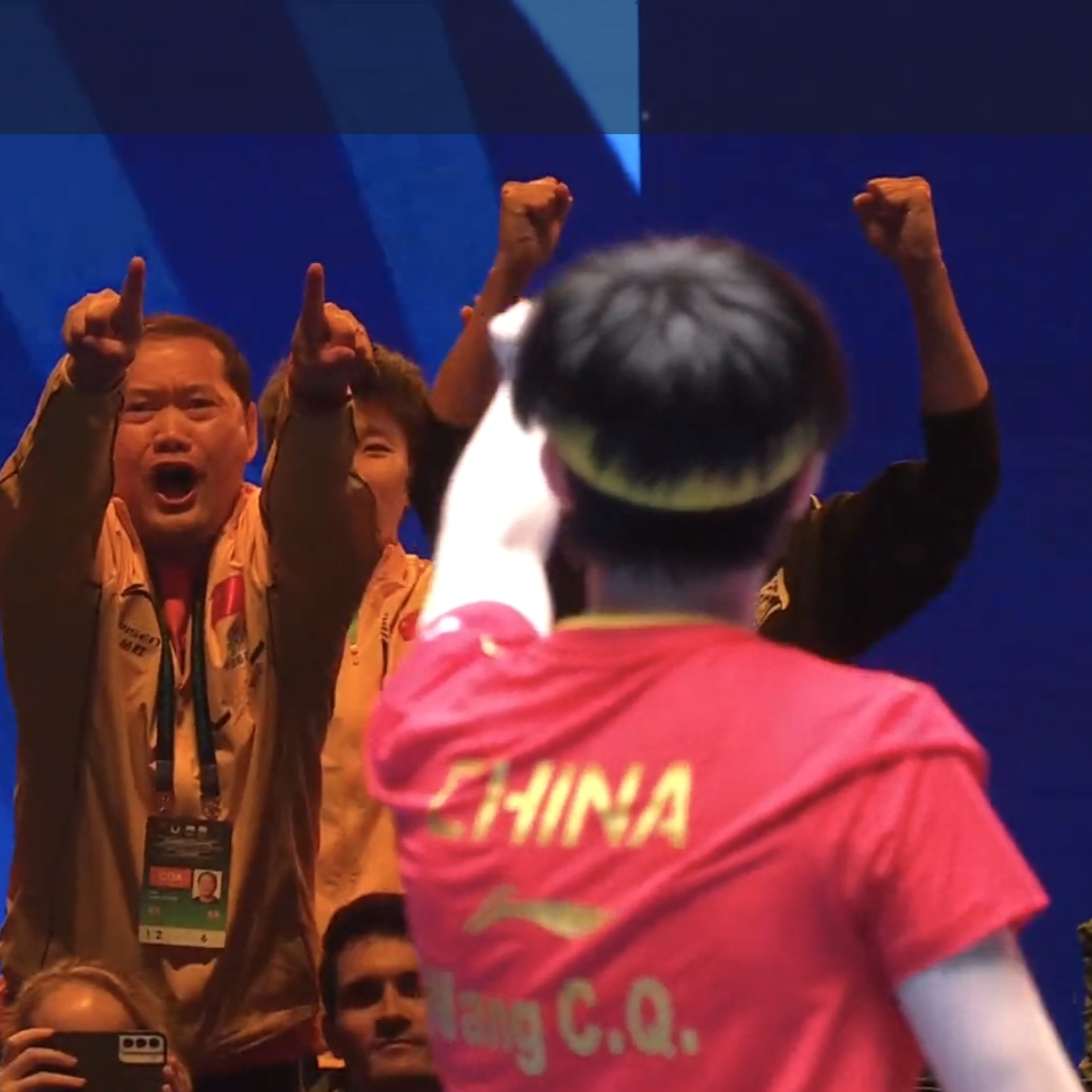 福建队疯狂进攻，赢得惊险比赛