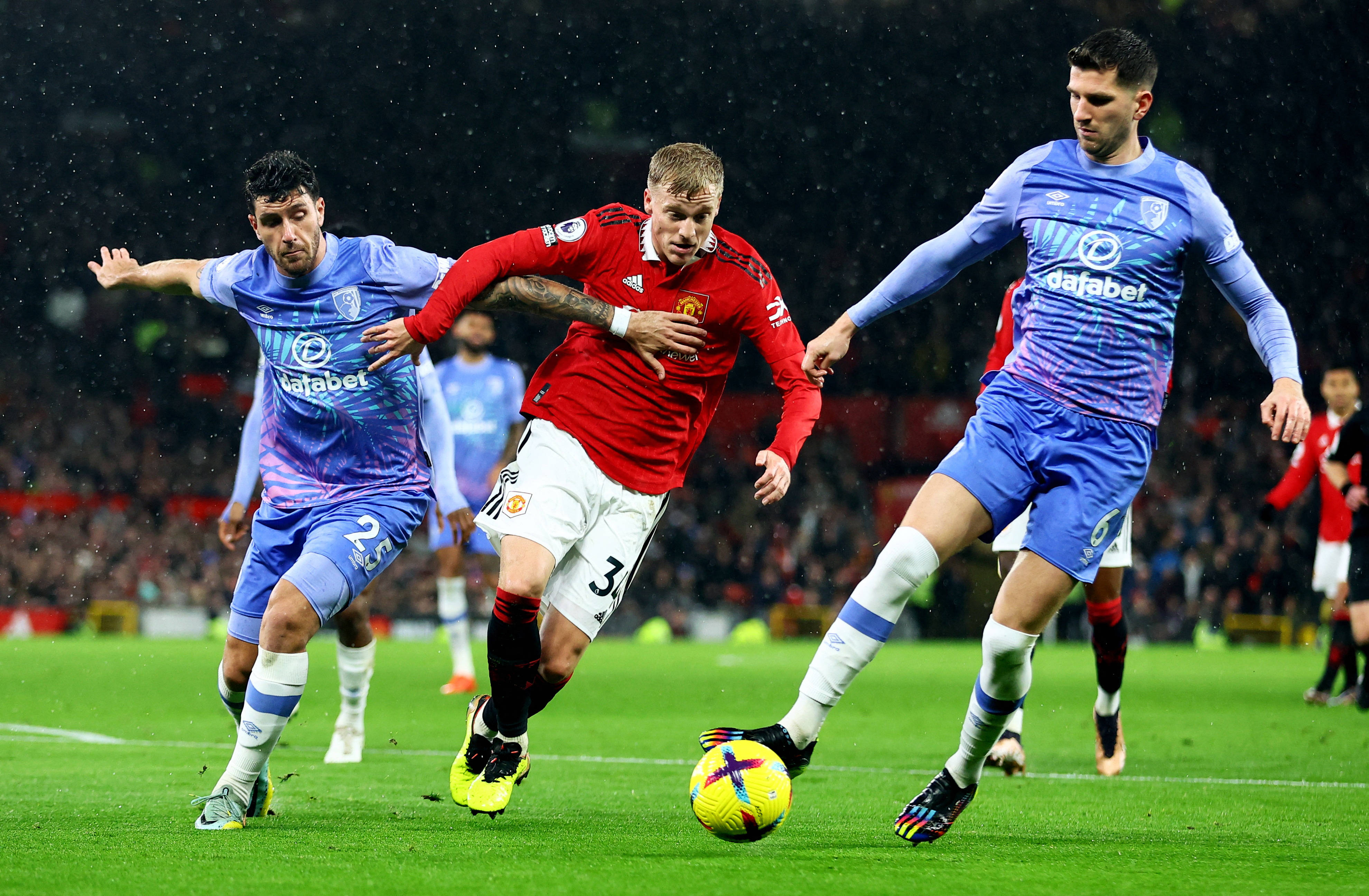 曼联主场击败切尔西：红魔主场取胜