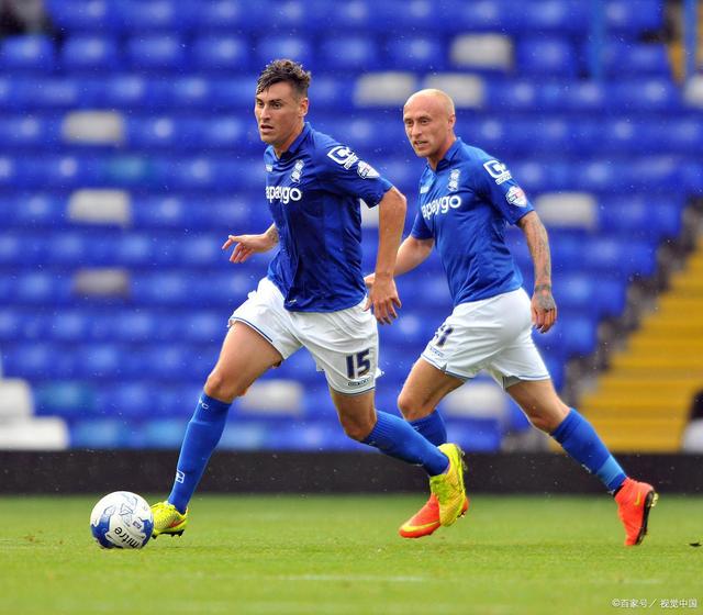 富力主场失利，港汇问题多连续失球影响战略部署的简单介绍