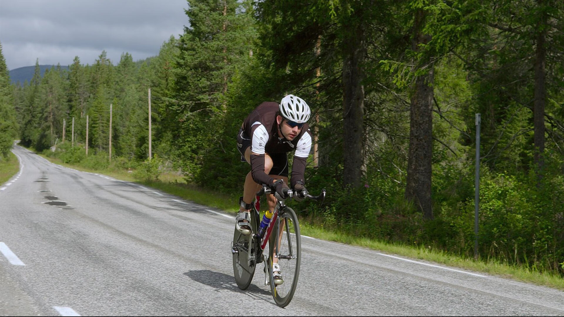 楚阿梅尼末节封神！波兰加时险胜洪都拉斯，世界杯新星接管生死时刻